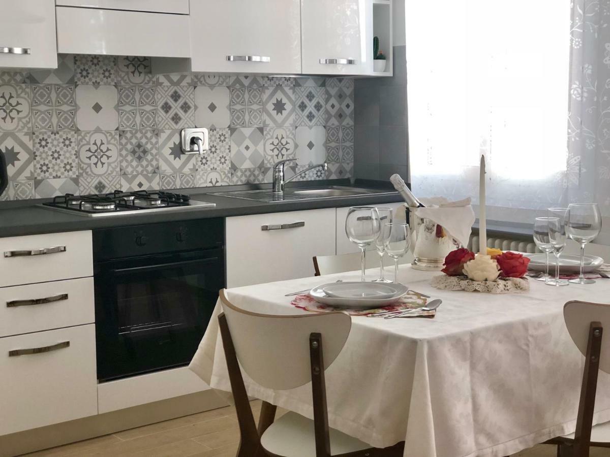 Apartament Temporary House De' Giudei Bolonia Zewnętrze zdjęcie