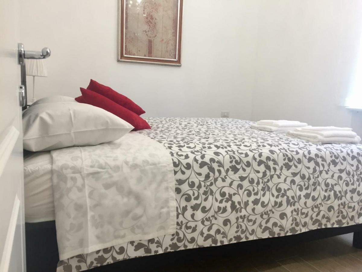 Apartament Temporary House De' Giudei Bolonia Zewnętrze zdjęcie