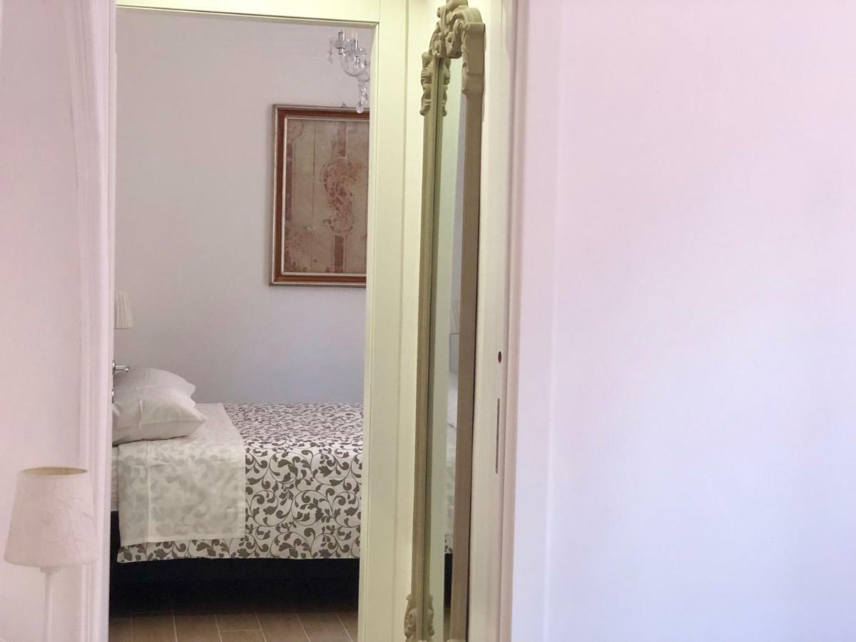 Apartament Temporary House De' Giudei Bolonia Zewnętrze zdjęcie